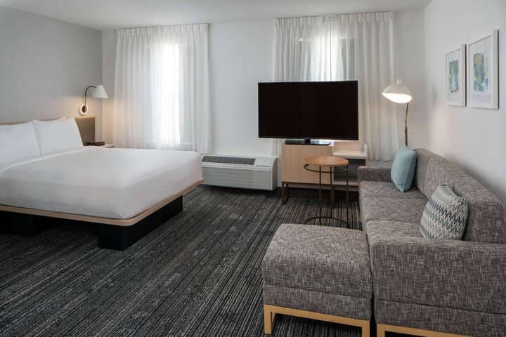 Room 6 of 29