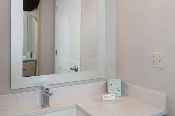 Room 15 of 29